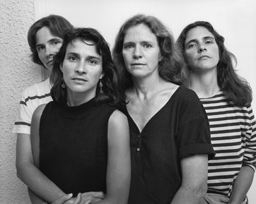 네 명의 소녀 | 인스티즈