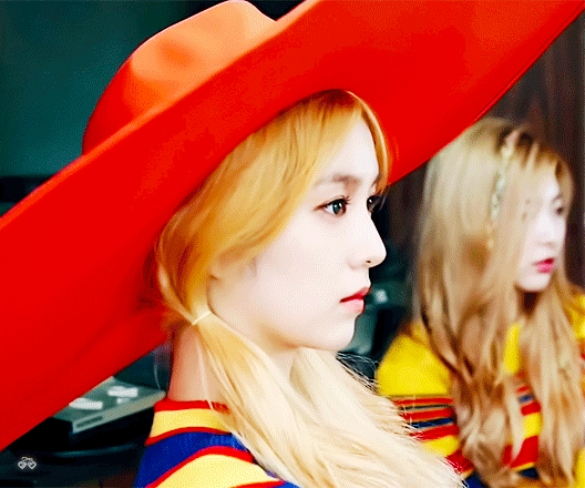 금발 아이린. gif | 인스티즈