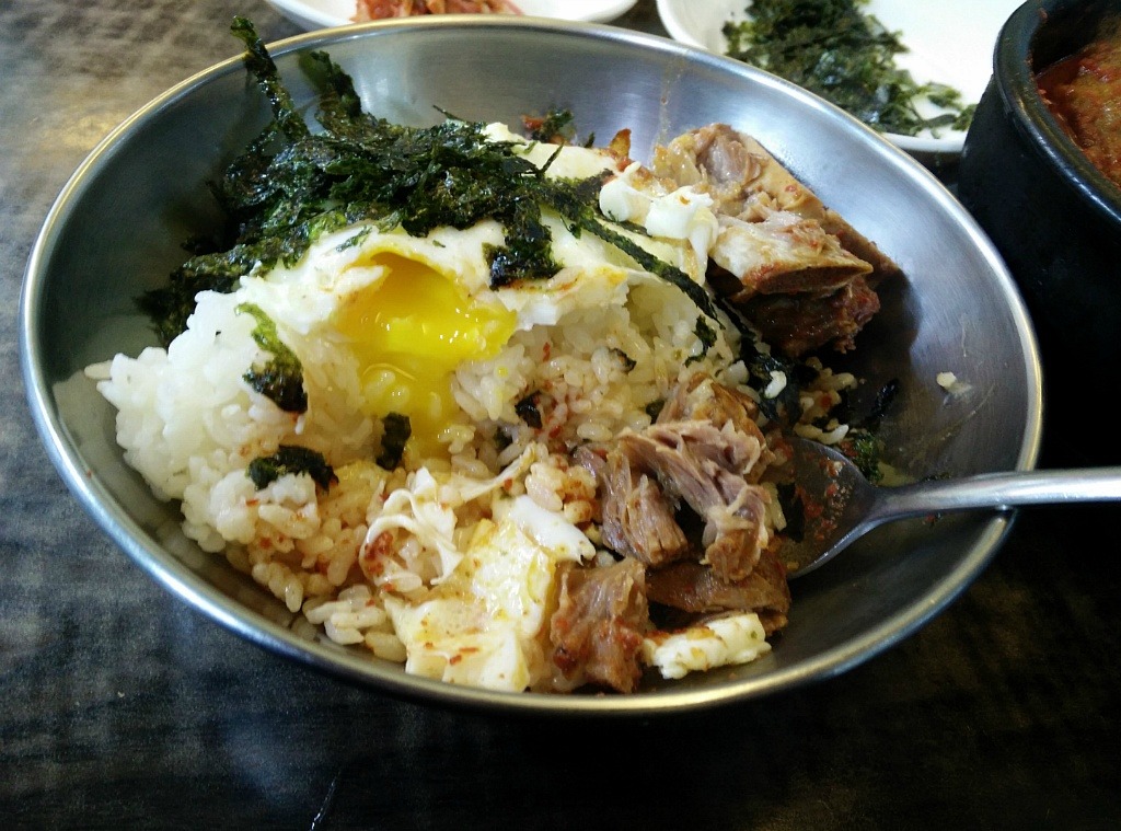 부산의 6천원 뼈다귀탕이라네요 | 인스티즈