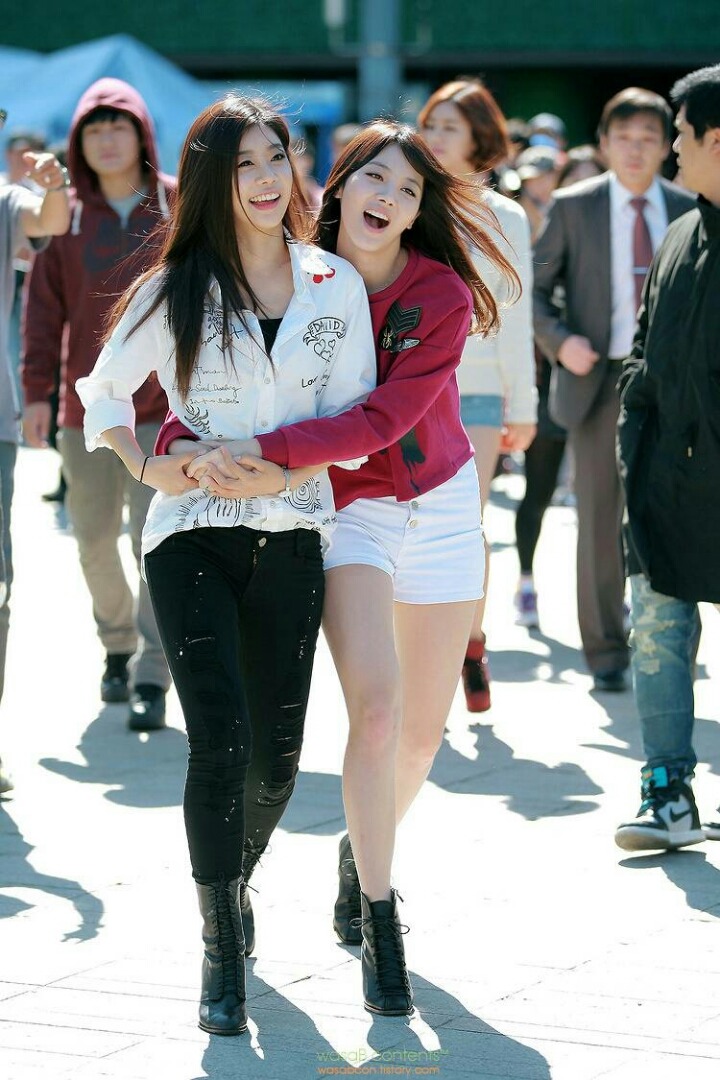 비지니스 관계 라고는 전혀 없어보이는 걸그룹 | 인스티즈