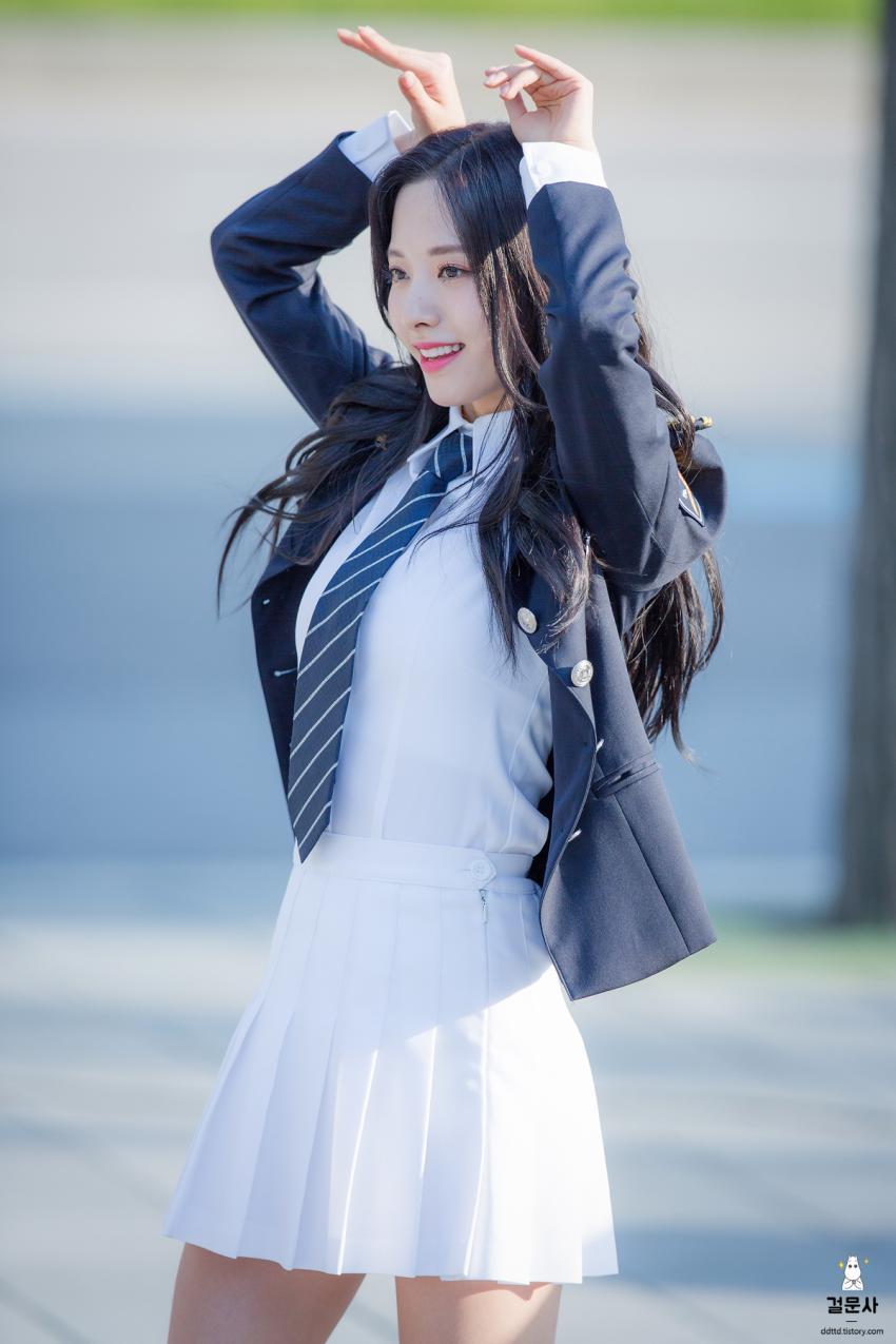 경찰복 입은 우주소녀 보나 | 인스티즈