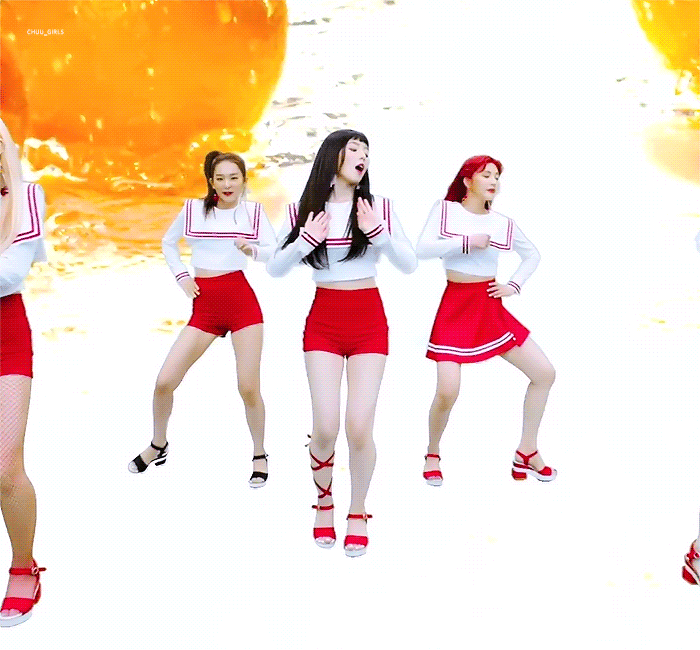 [데이터주의] 레드벨벳 빨간맛 MV속 퀸갓아이린.gif | 인스티즈