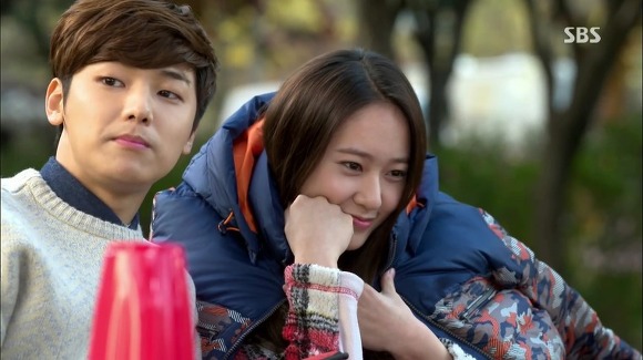 서브 커플에 신경을 많이 쓰는 것 같은 김은숙 작가 | 인스티즈