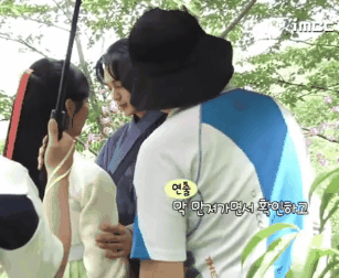 ＜군주 메이킹 더듬는게 가장 어려웠어요 (유승호 김소현) | 인스티즈