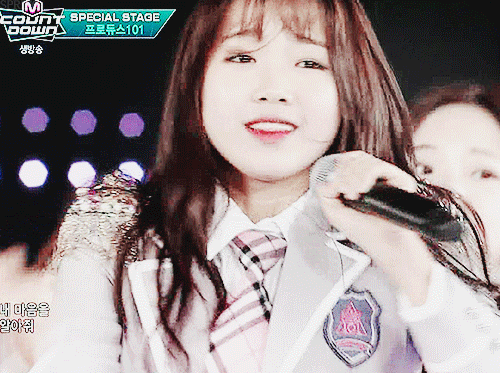 프로듀스101 첫 센터 판타지오 최유정(데이터주의) | 인스티즈