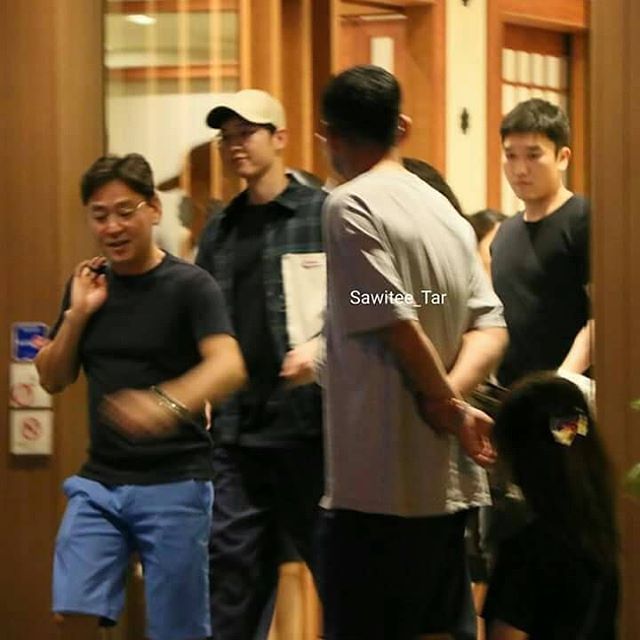 태국에서 송중기&박보검.jpg | 인스티즈