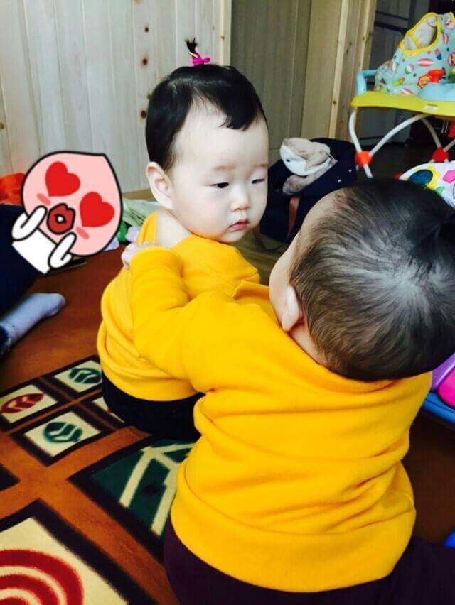 뭘 쳐다봐 | 인스티즈