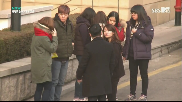 데이트폭력 몰래카메라 대처하는 남자아이돌 | 인스티즈