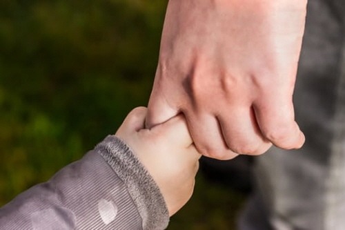 부모님이 돌아가신 후 가장 많이 하는 8가지 후회 | 인스티즈
