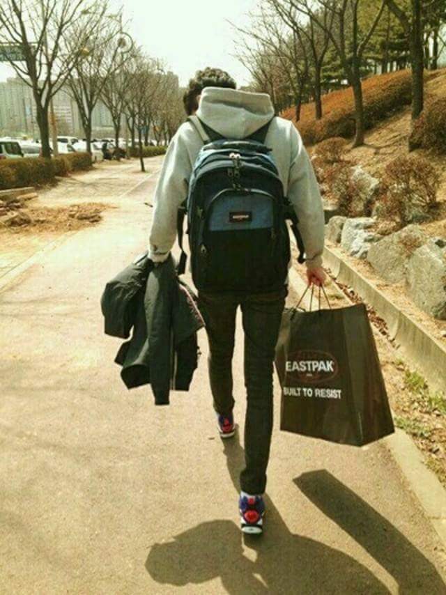 페북에 떠돌아다니는 남친이 입어줬으면 하는 옷.. [부제:남친짤] | 인스티즈