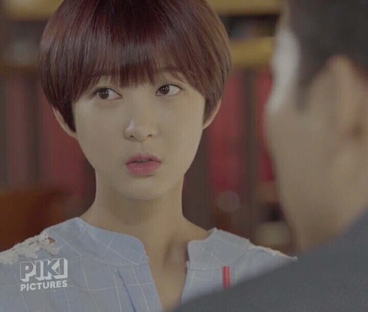 카페에서 몰입도 쩌는순간 (feat.엑시드) | 인스티즈
