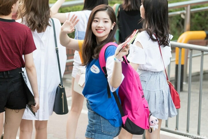 [트와이스] 하얗고 맑고 청량한 귀여운 다현이 | 인스티즈