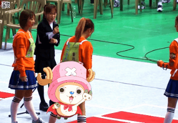 치마입고 낙법하는 솔지 ㄷㄷㄷ.gif | 인스티즈