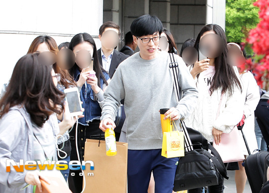 오늘자 유재석 해피투게더 출근길 .jpg | 인스티즈