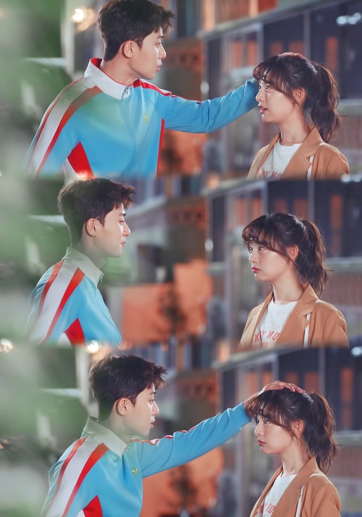 김지원 쓰담쓰담하는 박서준.gif | 인스티즈