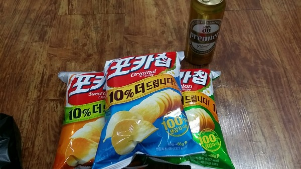 어느 잉여가 맥주에 감자칩 사먹으려고 찾은 편의점에서 뜻밖의 에너지 낭비 | 인스티즈