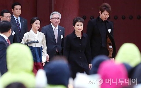 오늘자 설현-박근혜-이민호 | 인스티즈