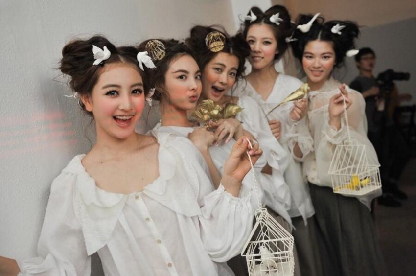 트와이스 척추라인(나정효)의 과거 레전드 사진 | 인스티즈