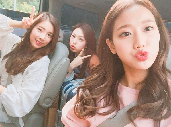 채경이랑 에이프릴 같이 찍은 사진 모음 | 인스티즈