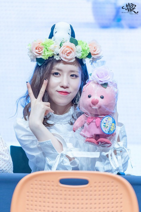 [러블리즈] 더블 1955버거 먹고 와서 명은이 | 인스티즈