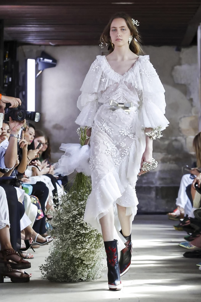 로다르테 2017 F/W 오뜨꾸뛰르 컬렉션 | 인스티즈