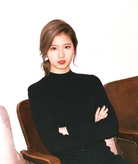 트와이스 사나한테 바가지 긁히고싶은 사진.jpg | 인스티즈