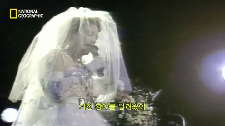 등장하자마자 세계를 경악에 빠뜨리게 한 가수 | 인스티즈