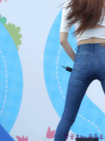 달샤벳 수빈의 웨이브 몸매 .gif | 인스티즈