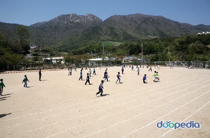 학교 체육시간 4교시 vs 5교시 vs 마지막교시 | 인스티즈
