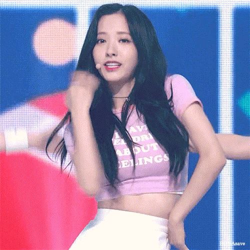 루다 섹시포즈 이제는 우주소녀 공식포즈로 | 인스티즈