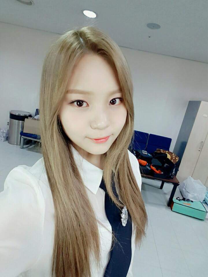 오늘자 여자친구 | 인스티즈