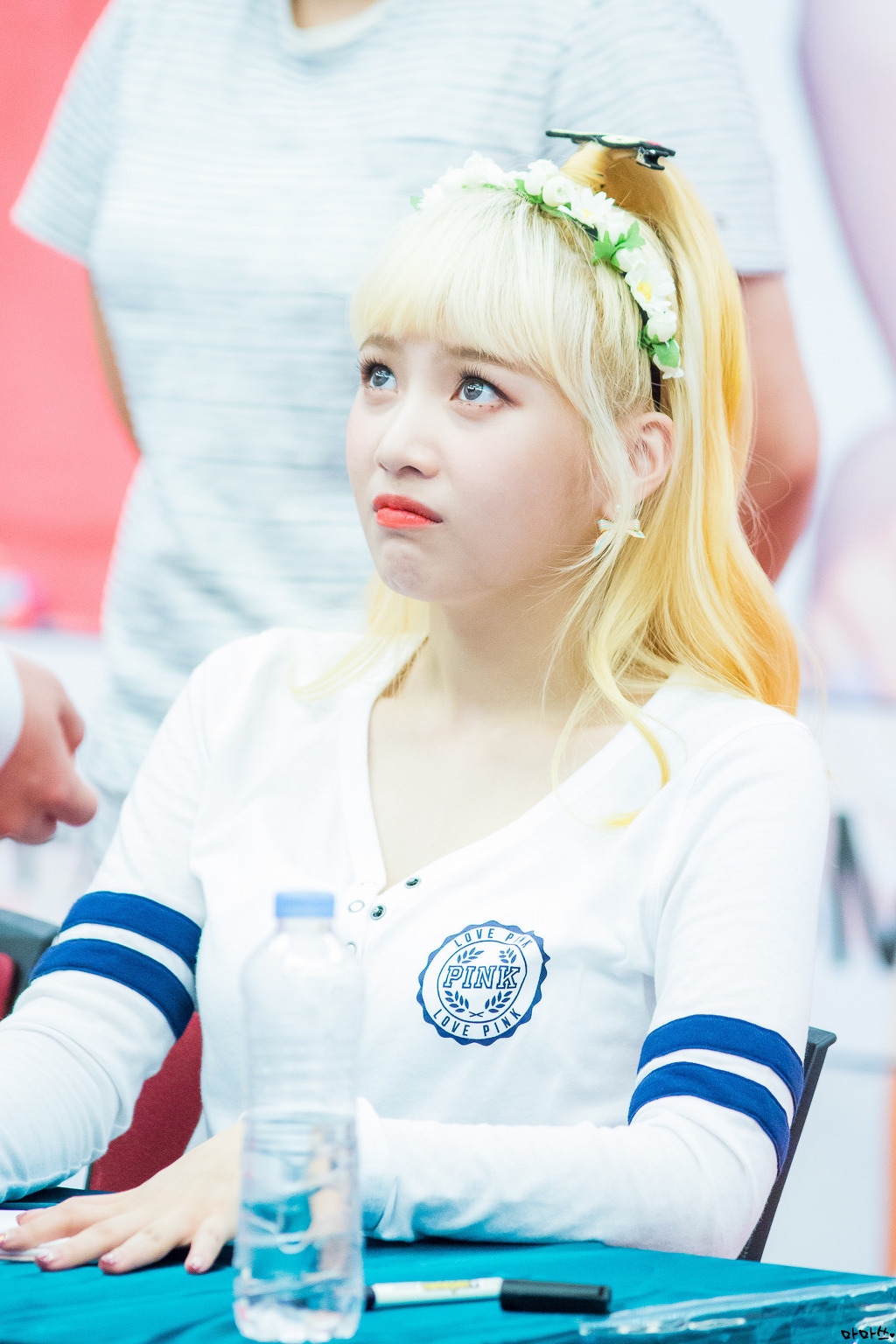 레드벨벳 금발 조이.jpgif | 인스티즈