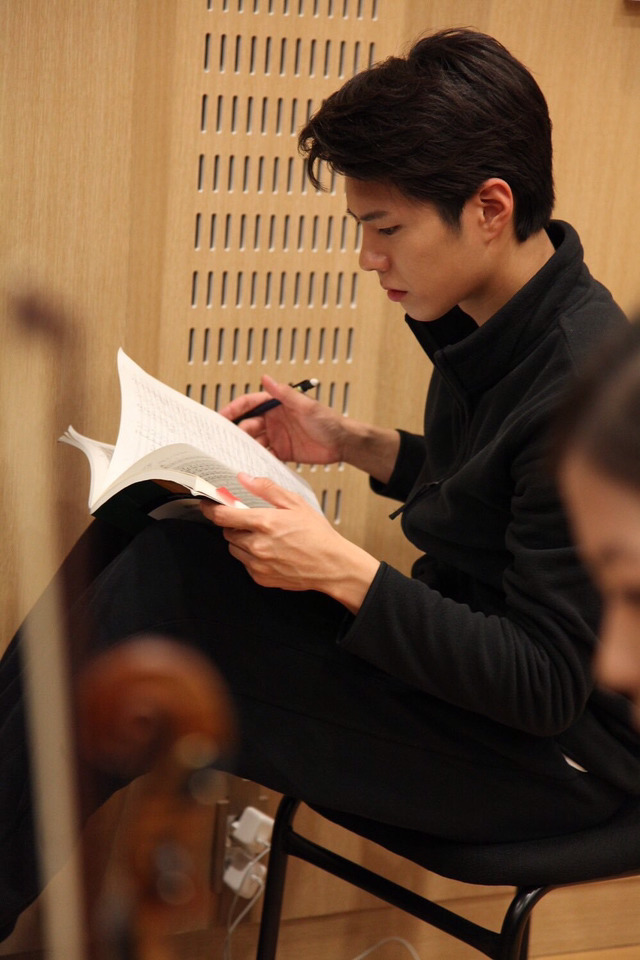 박보검 옆선.jpg | 인스티즈
