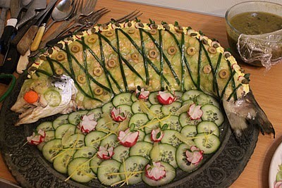 자국음식이 맛없다고 까이자 분노한 영국소녀.jpg | 인스티즈