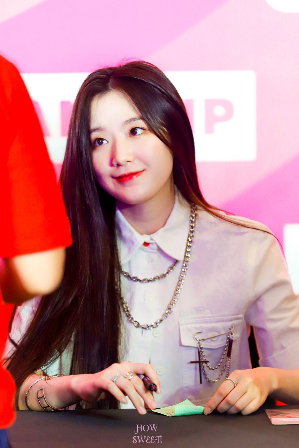 (여자)아이들의 비쥬얼담당 백설공주 슈화.jpgif (311장) | 인스티즈
