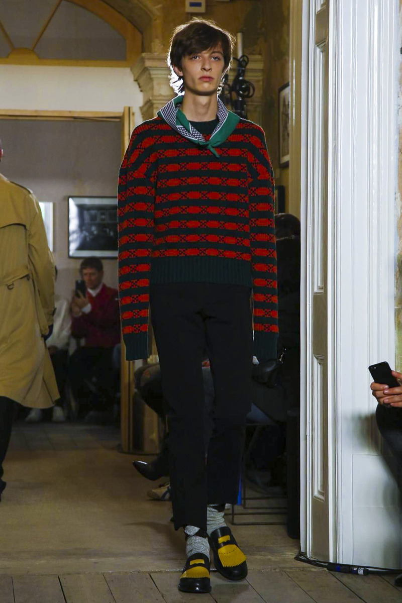 버버리 2017 F/W 컬렉션 | 인스티즈