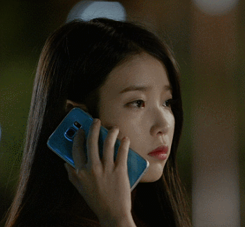 방황하는 아이유.gif | 인스티즈