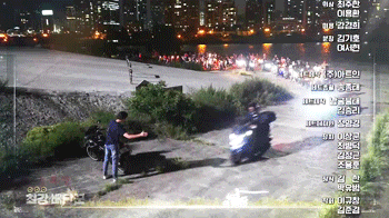 [최강배달꾼] 아무것도 안하고 도둑맞은 오토바이 다시 찾는 남주의 미친인맥.gif | 인스티즈