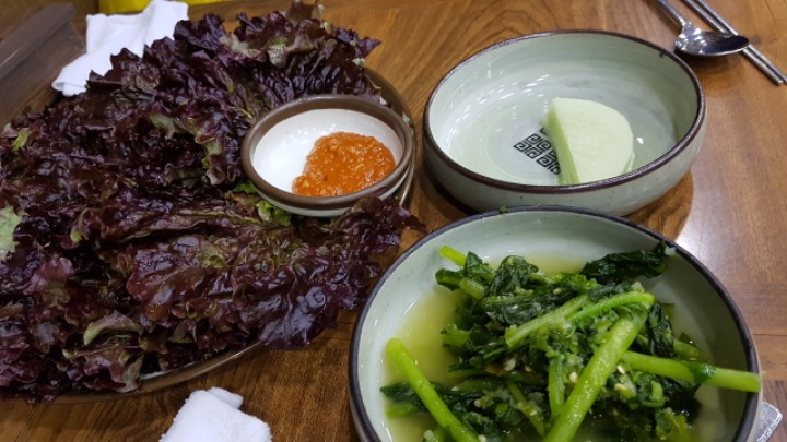 봄내멸치쌈밥 이미지