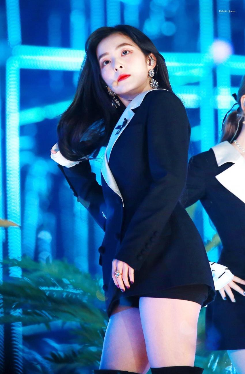 1년내내 미모 열일하는 아이린.jpgif | 인스티즈