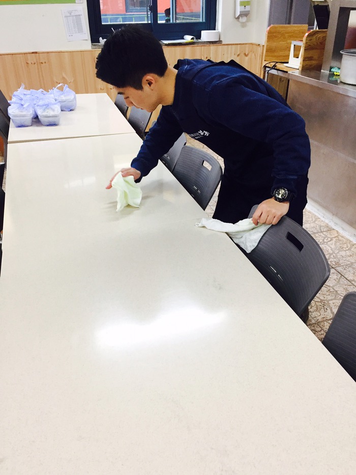 김중완 이미지