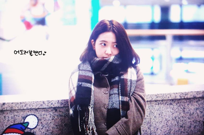 오전에 따숩게 옷 챙겨입고 출국한 레드벨벳 공항 프리뷰 | 인스티즈