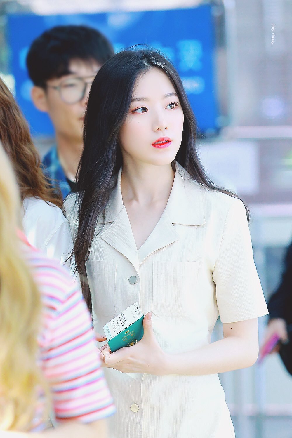 (여자)아이들의 비쥬얼담당 백설공주 슈화.jpgif (311장) | 인스티즈