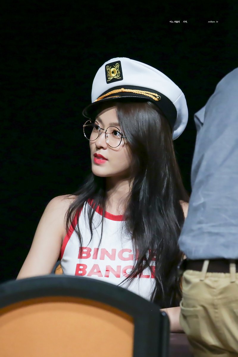 미모 는 18시즌 설현이.jpgif | 인스티즈