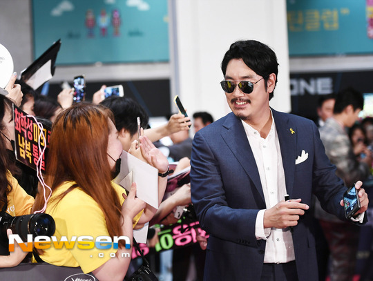 공작 쇼케이스에서 황정민 조진웅 이성민 주지훈.jpg | 인스티즈