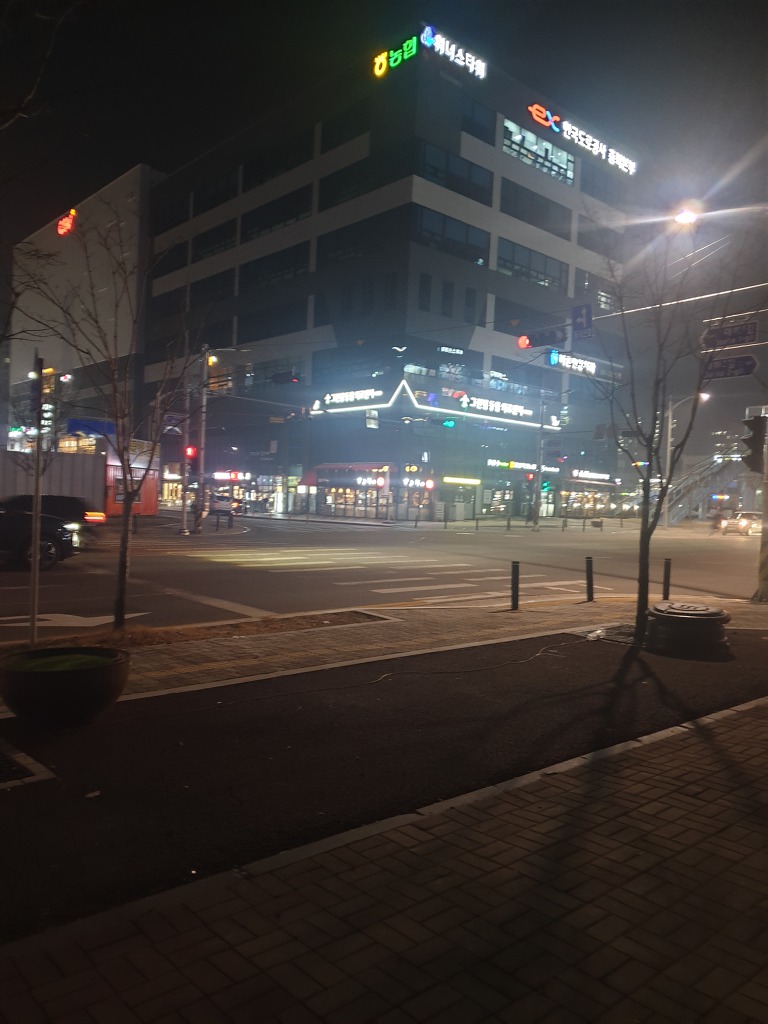 며칠사이 유령도시로 전락한 국가공무인재개발원이 위치한 신도시 | 인스티즈