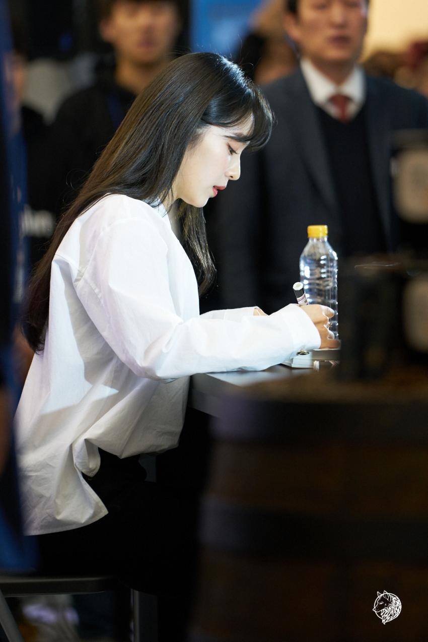 레드벨벳 아이린의 옆태.jpgif | 인스티즈