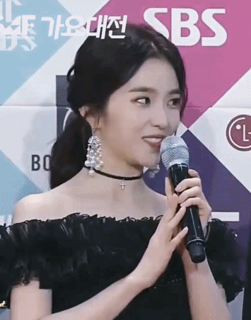 매년 연말 시상식에서 미모 폭발하는 아이린.jpgif | 인스티즈