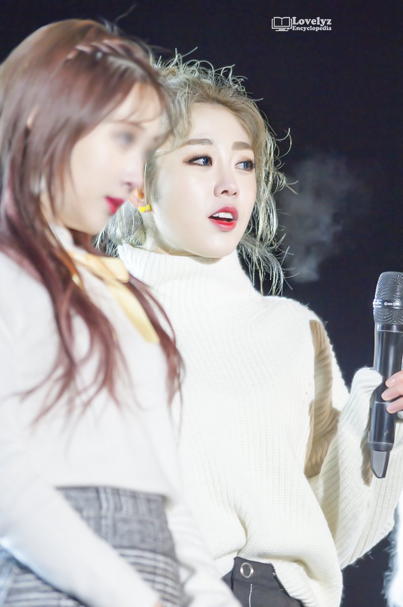 금발머리가 찰떡같이 어울리는 러블리즈 지수.jpg | 인스티즈