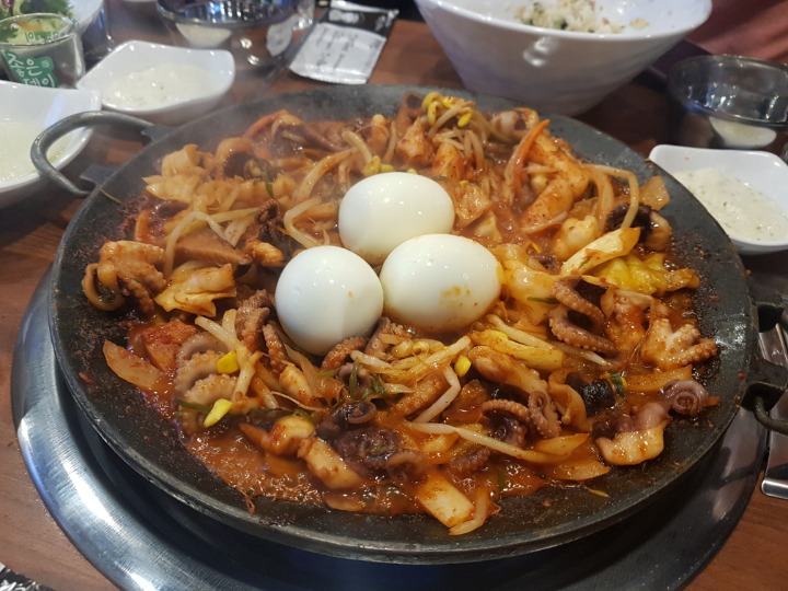 빨간쭈꾸미 이미지
